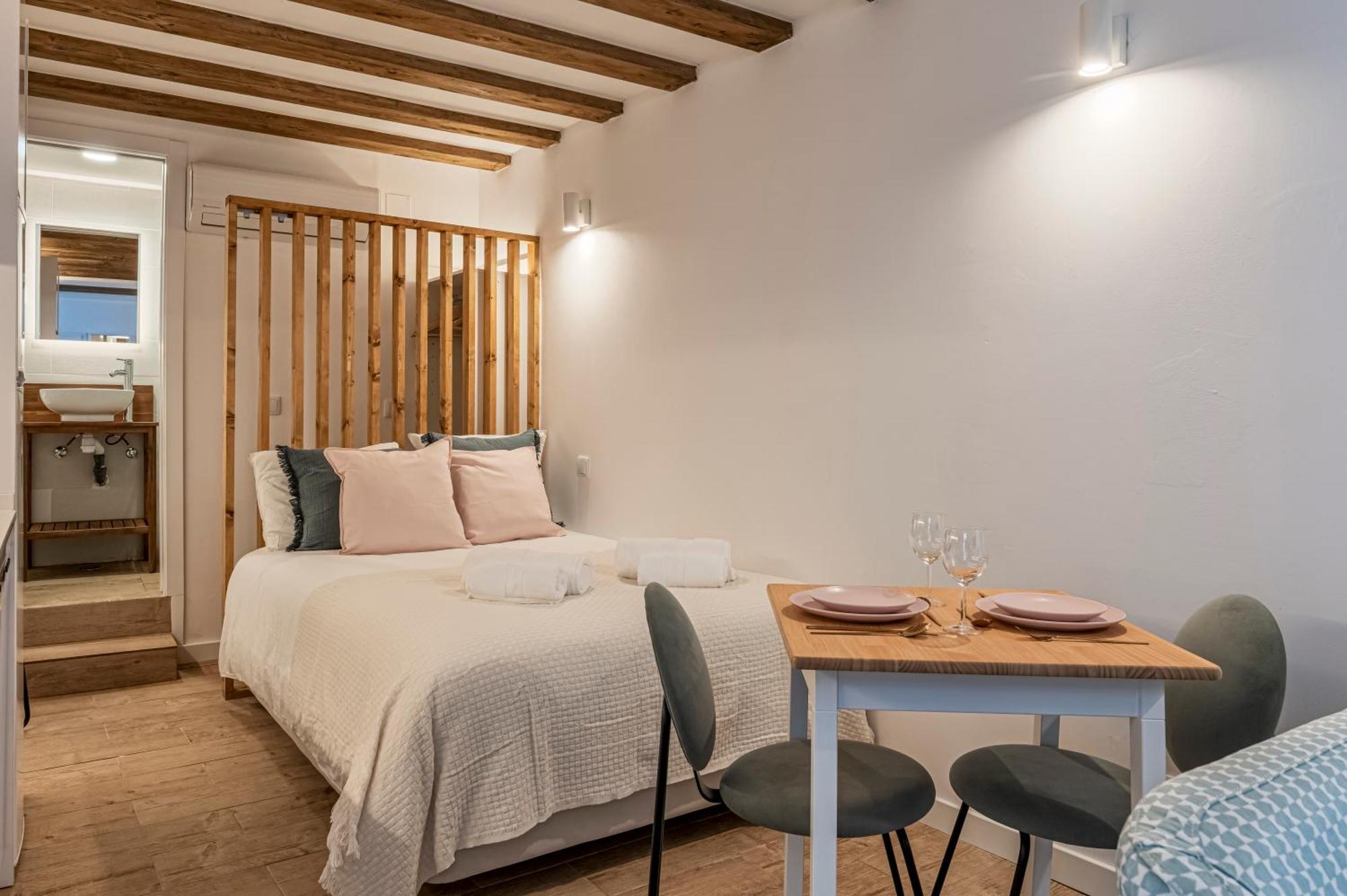 Chalet Marias - Parede Beach Apartments Buitenkant foto