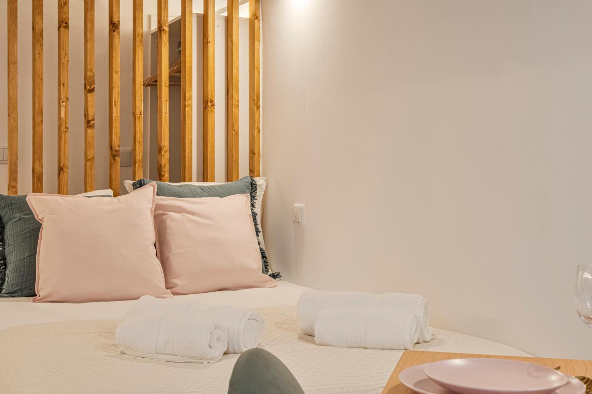 Chalet Marias - Parede Beach Apartments Buitenkant foto